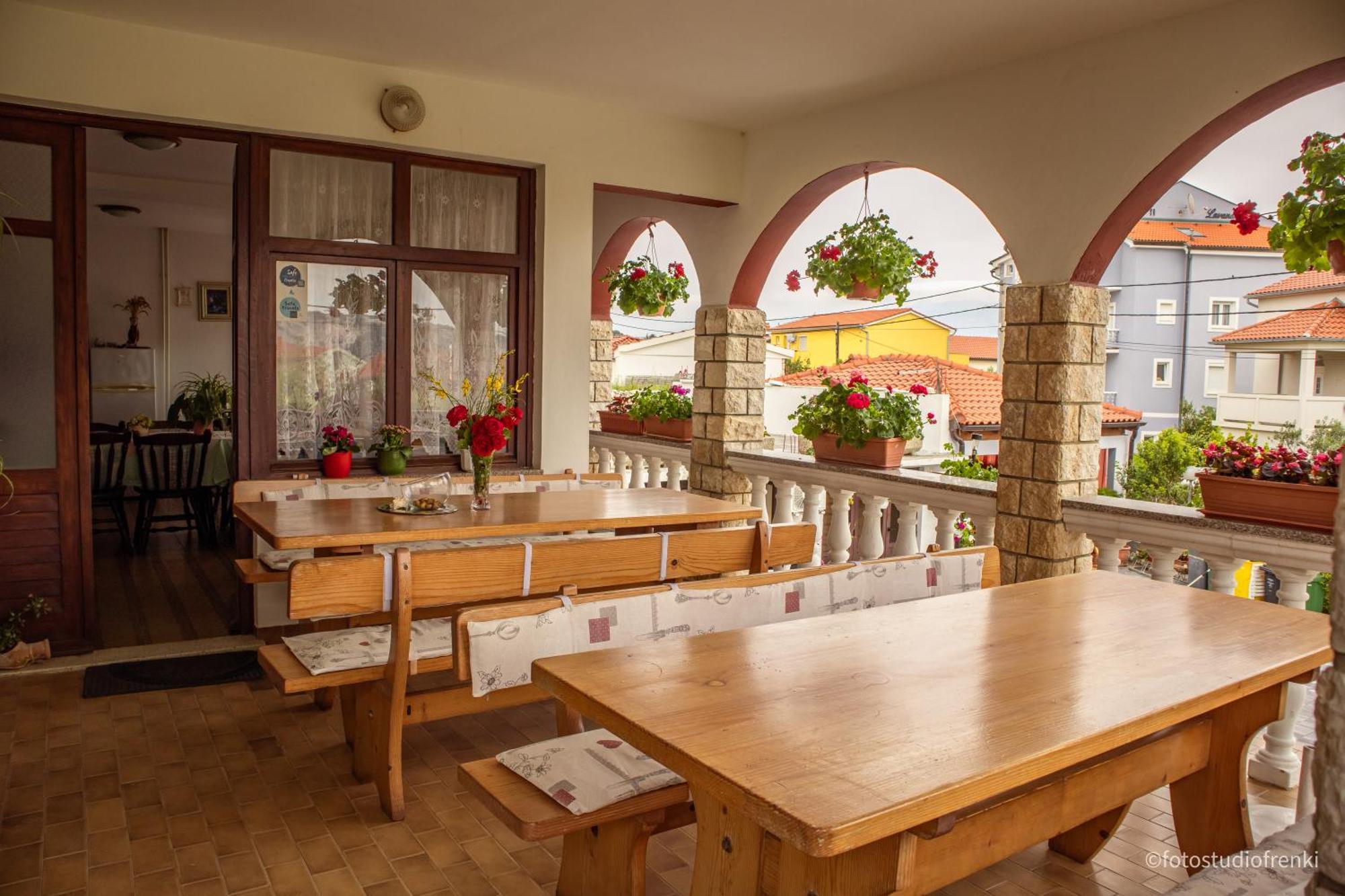 Guesthouse Marija Lopar Eksteriør bilde